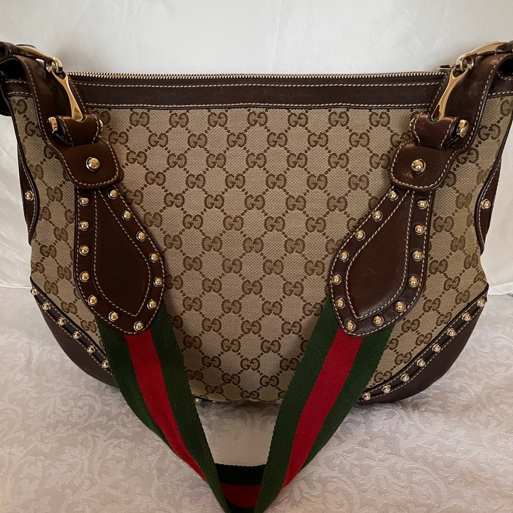 Gucci Pelham Saddle shoulder bag